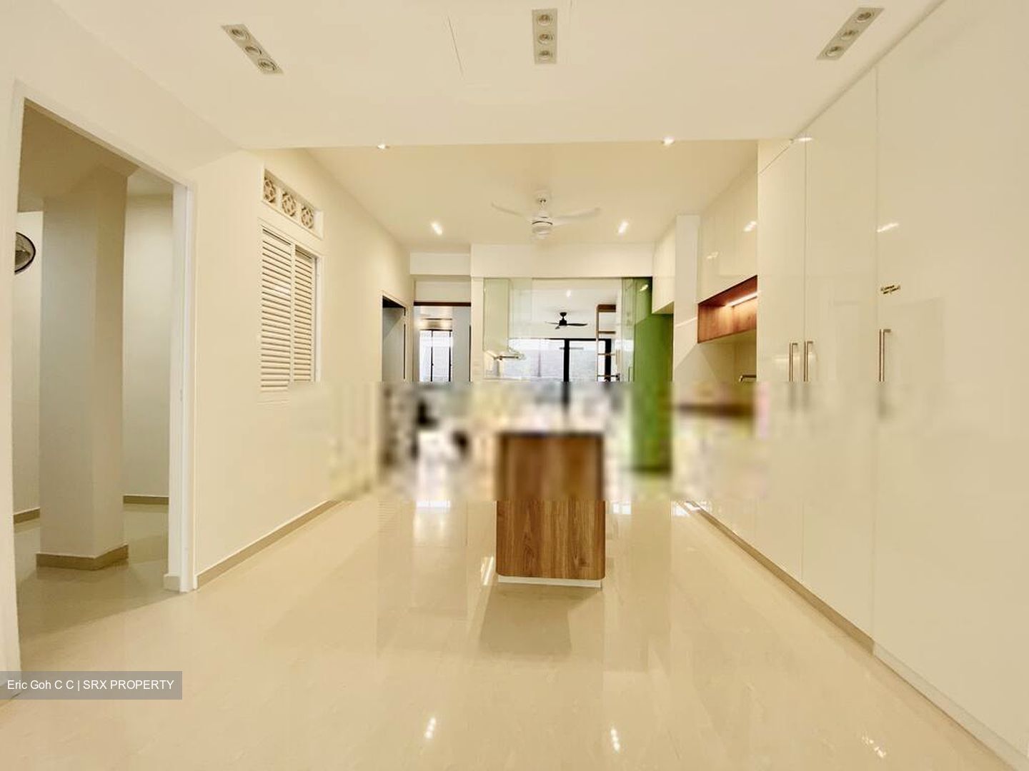 Neo Pee Teck Lane (D5), Terrace #399639351